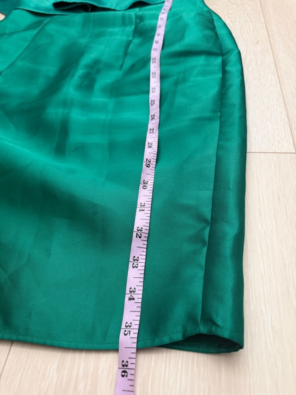 Adrianna Papell Off-The-Shoulder Emerald Green Dress - Picture 8 of 9